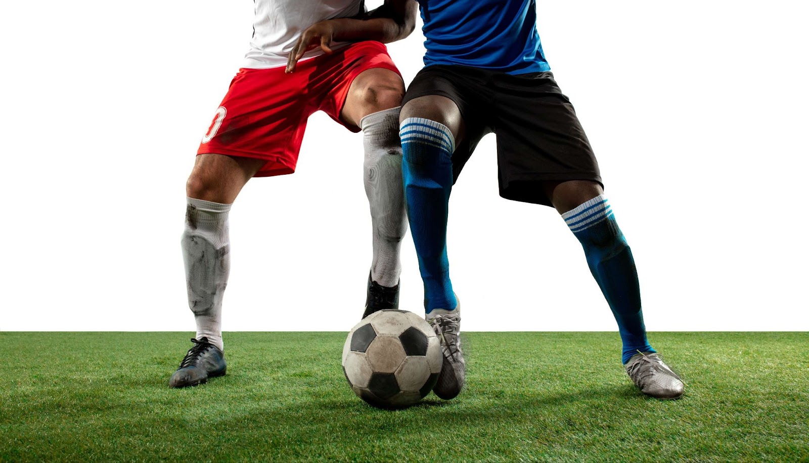 Football players fighting for the ball